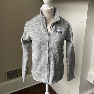 Women’s Patagonia zip up jacket
